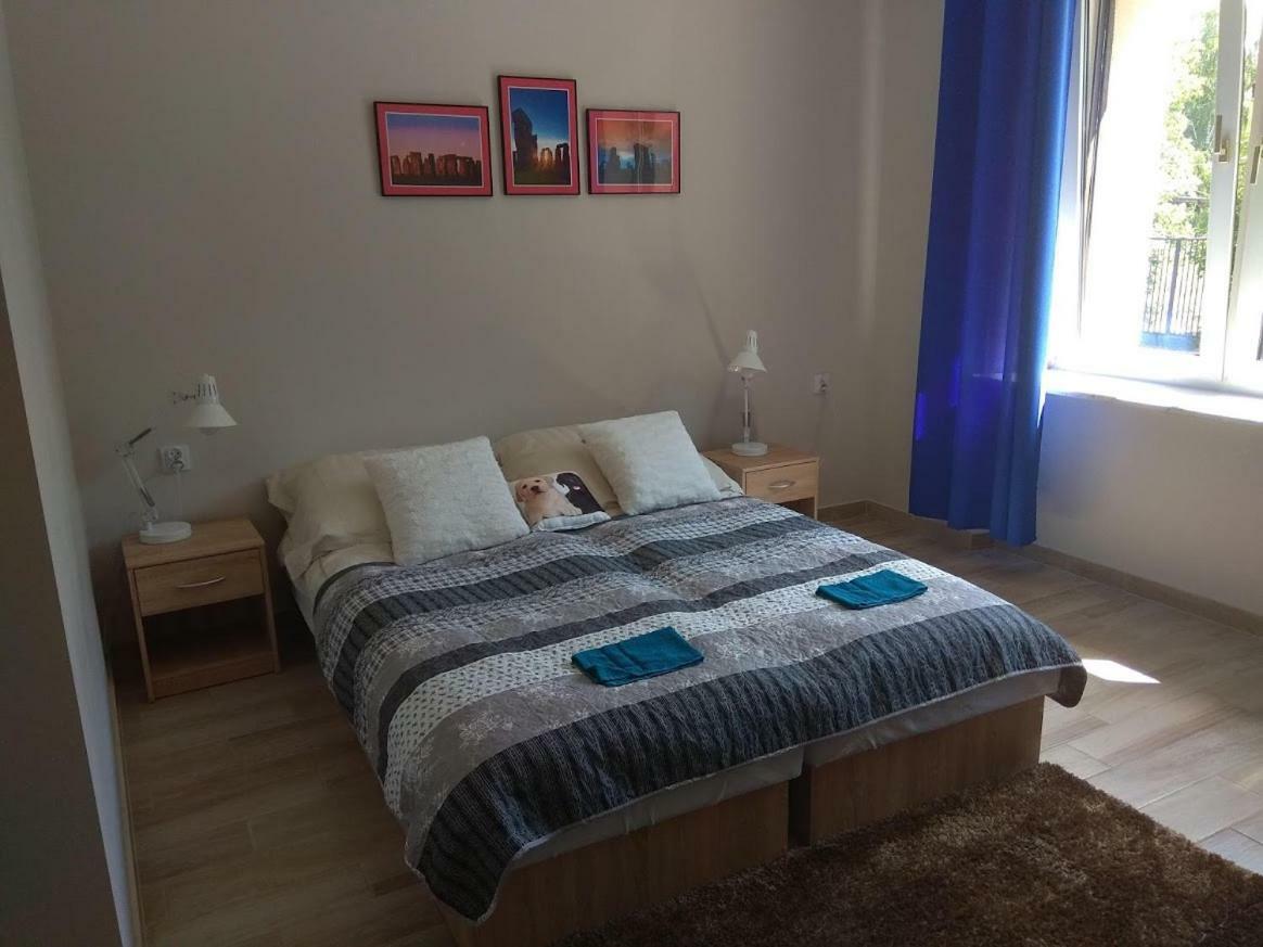 Bed and Breakfast Bb Consul à Łódź Extérieur photo